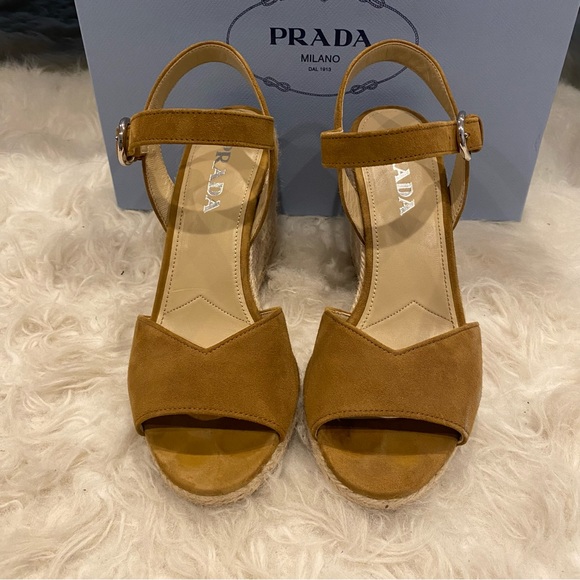 Prada Beige Camel Wedge Sandal size 38.5 fits 8 or 7.5 - Picture 6 of 6
